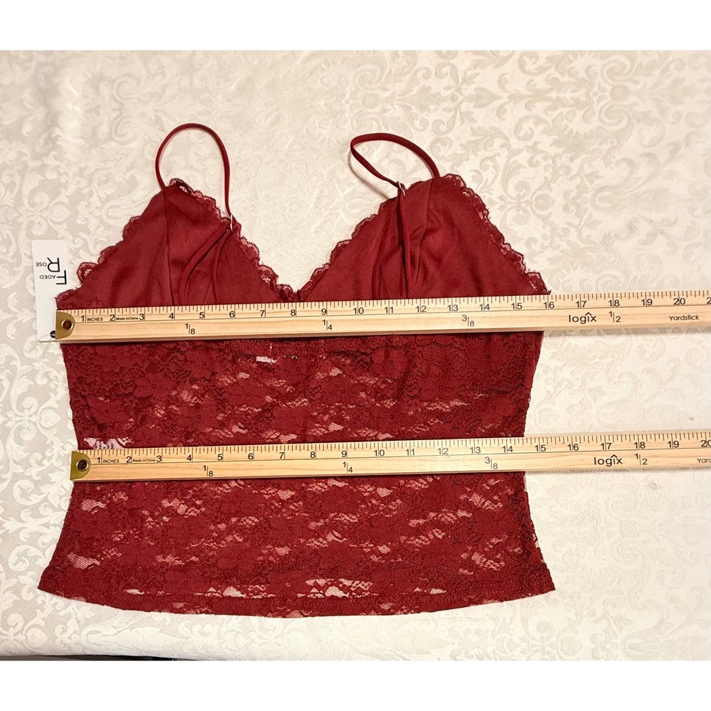 Faded‎ Rose Lace Camisole Womens Large Burgundy Sheer V-Neck Cropped Romantic - Picture 6 of 8